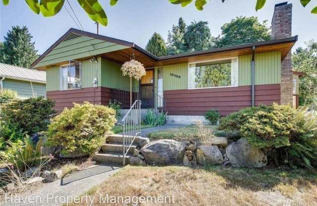 12708 37th Ave NE - 12708 37th Avenue Northeast, Seattle, WA 98125