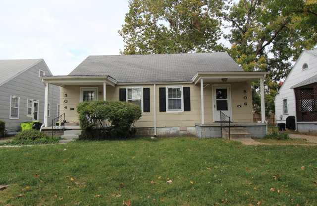 One Bedroom Duplex in North Kansas City Gallery 1