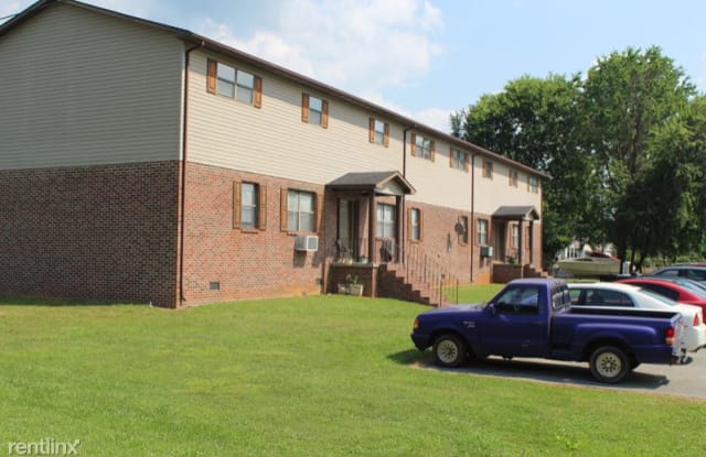 409 Brandon Street - 409 West B Street, Elizabethton, TN 37643