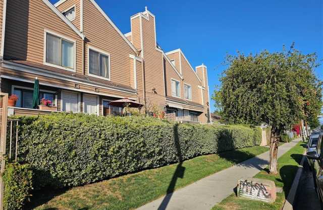 15125 Nordhoff photos photos