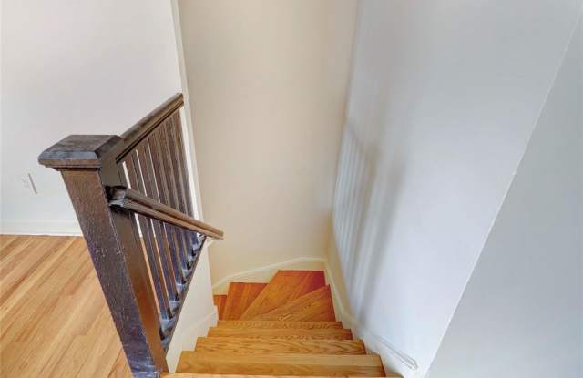 138 Lincoln Street Gallery 4