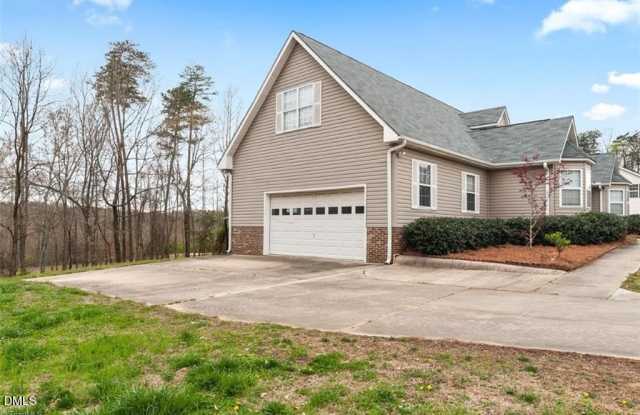 3806 Polonia Court Gallery 2