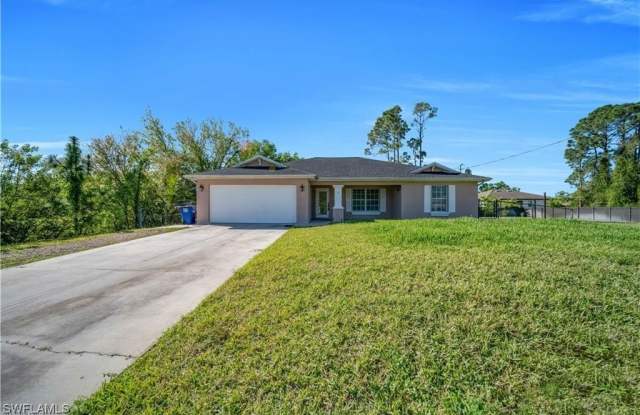 3101 15th Street W photos photos