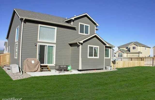 4825 Spokane Way Gallery 3