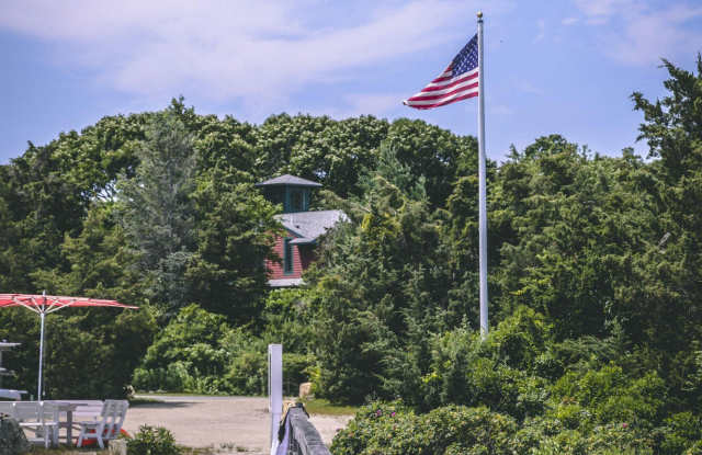 101 Associates Road - 101 Associates Road, West Falmouth, MA 02540
