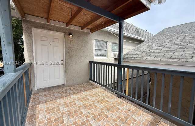 718 SW 11th Ave photos photos 718 SW 11th Ave photos photos