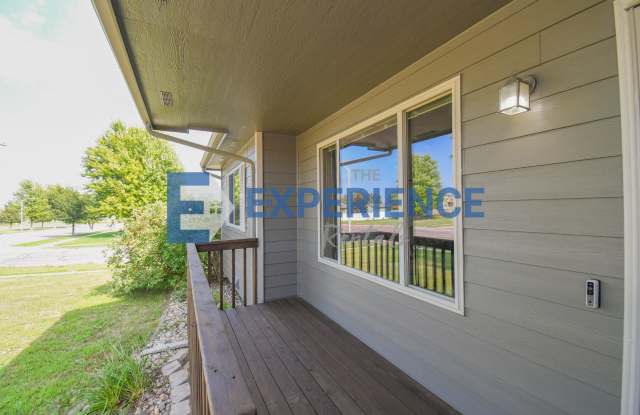 Spacious Ranch Home with 3-Car Garage, Finished Basement & Fenced Yard! Gallery 3