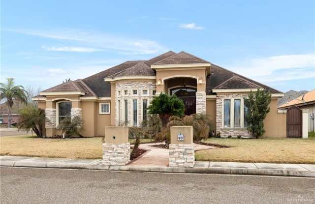 901 W E Street - 901 West E Street, Mission, TX 78572