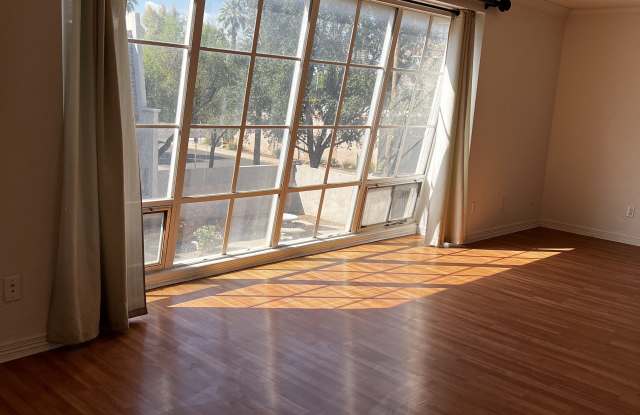 1014 East Osborn Road photos photos