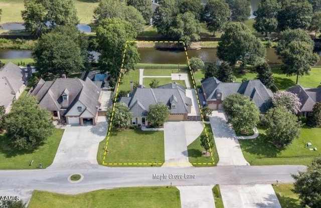 117a Maple Grove Lane Gallery 2