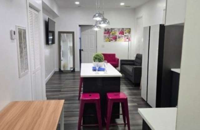 350 Ellery Ave - 350 Ellery Avenue, Newark, NJ 07106