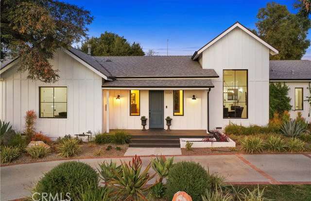 11121 Valley Spring Lane Gallery 3