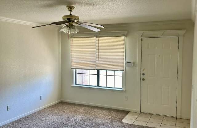 313 Cedar Ridge Dr Unit B Gallery 2