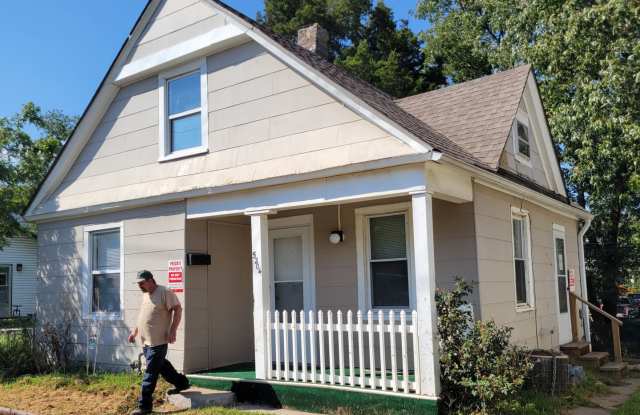 CUTE AND COZY SINGLE FAMILY /2-B.R. photos photos CUTE AND COZY SINGLE FAMILY /2-B.R. photos photos