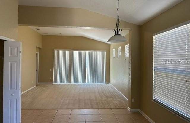 2327 MEADOW OAK Circle Gallery 2