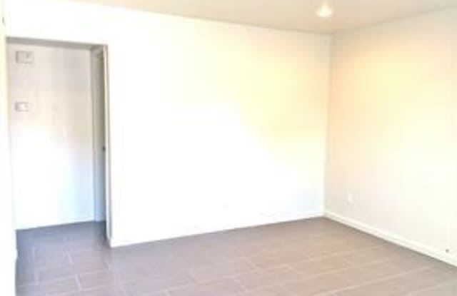 3464 Willowrun DR Gallery 4