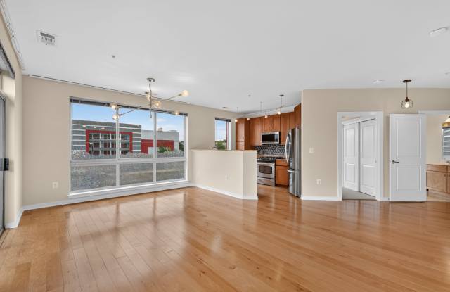 2200 North Westmoreland Street - 1Unit 309 Gallery 1
