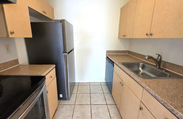 1068 Benoist Farms Road#102 photos photos