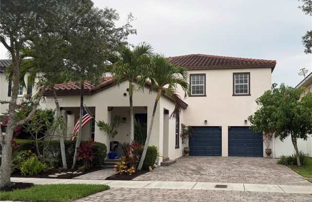17145 SW 92nd St photos photos