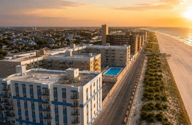 10 Franklin Boulevard photos photos