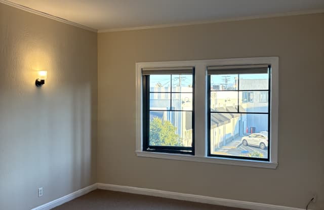 20 Hillcrest Blvd photos photos