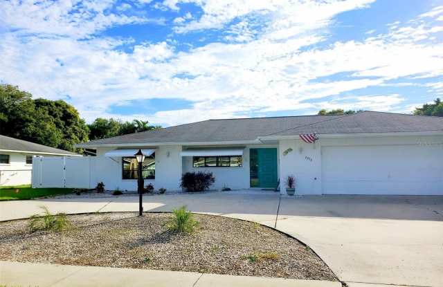 2203 43RD STREET W photos photos