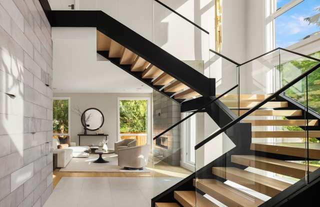 5Bd/6Ba Medina Home Gallery 4