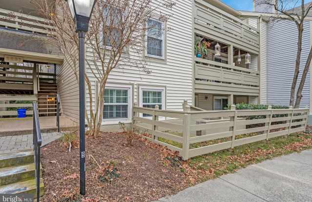 2237 LOVEDALE LANE unit: 407D photos photos