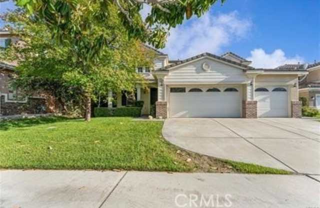 15601 N Peak - 15601 Peak Lane, Fontana, CA 92336