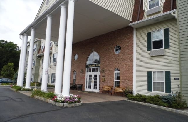 7218 Richmond Rd - 7218 Richmond Road, Passaic County, NJ 07480