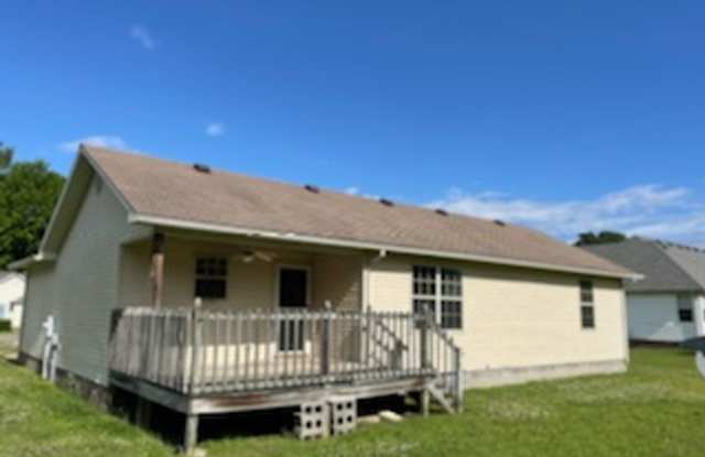 Charming 3 BD 2 BA Home! photos photos