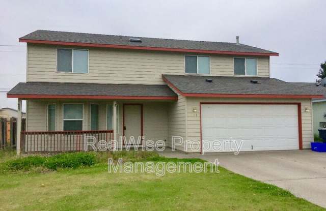 730 NE Negus Pl photos photos