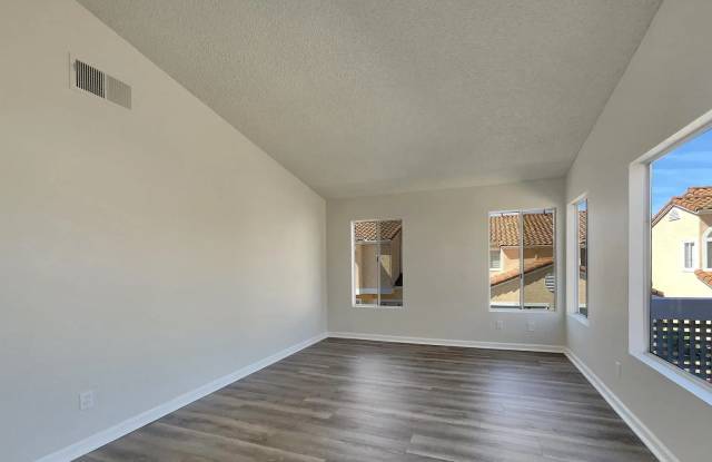 734 Buena Tierra Way Unit 376 photos photos