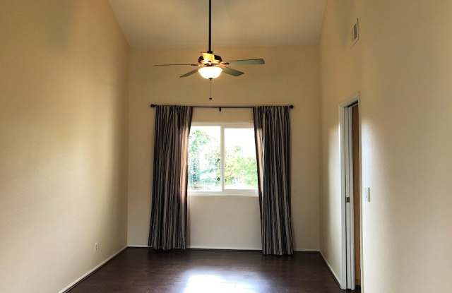 2255 wisteria Gallery 4