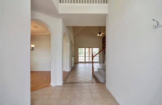 1105 Victory Bells Drive Gallery 3