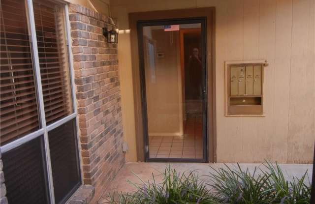 6552 N Meridian Avenue unit: 105 photos photos