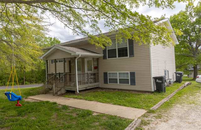 Cute 2 bedroom Duplex photos photos