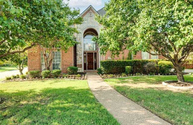 801 Camelot Court - 801 Camelot Court, Highland Village, TX 75077