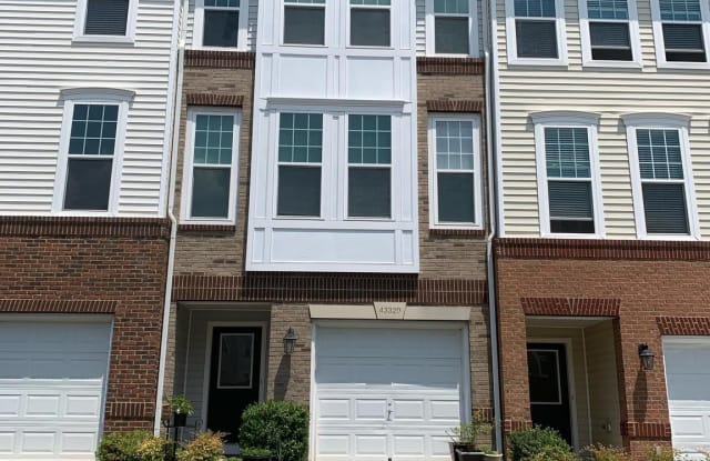 43320 FOYT TERRACE - 43320 Foyt Terrace, Ashburn, VA 20147