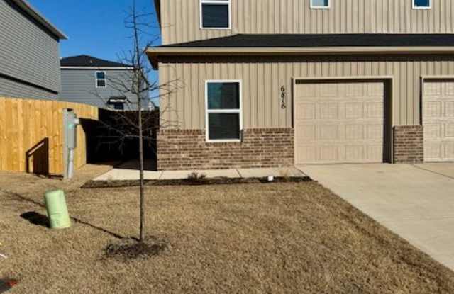 6816 SW Devotion Ave - 1 photos photos