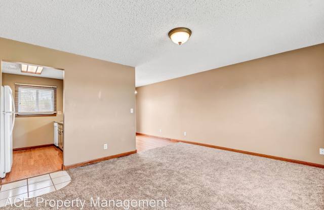 625 Fairmont Place Gallery 2
