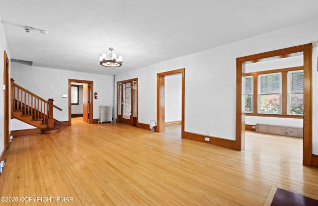 2780 Rimrock Drive Gallery 3