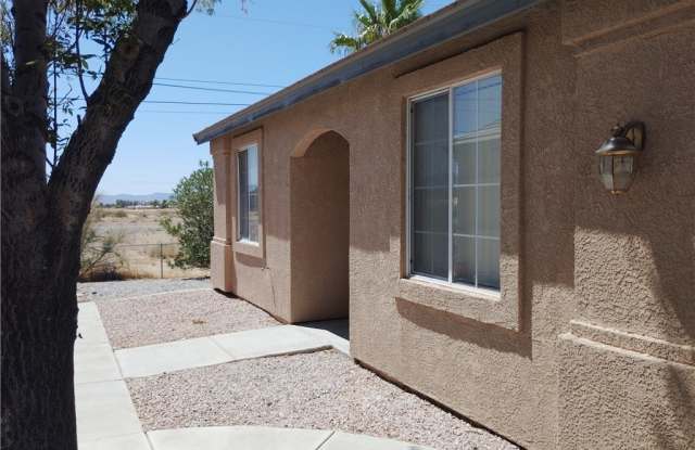1420 E Pocahontas Avenue photos photos