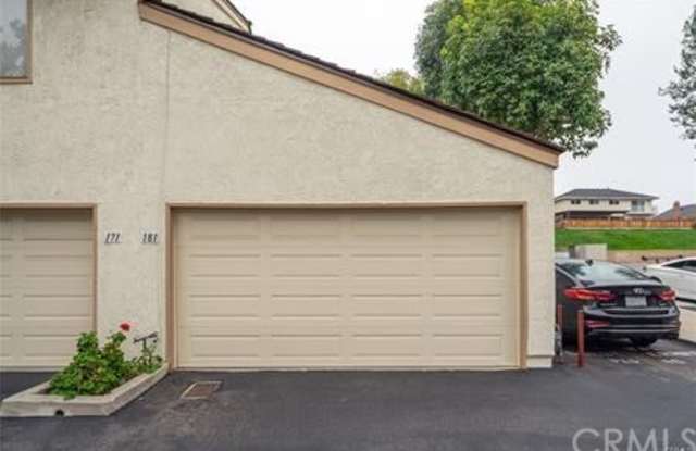 181 E Mountain Court Gallery 3