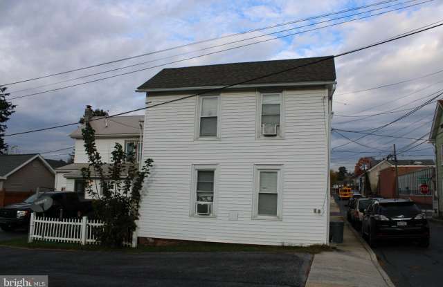 148 CHERRY Street Gallery 2