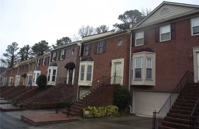 3275 Hampton Green Way - 3275 Hampton Green Way, DeKalb County, GA 30340