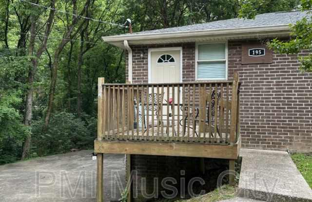 195 Hicks Rd Gallery 1