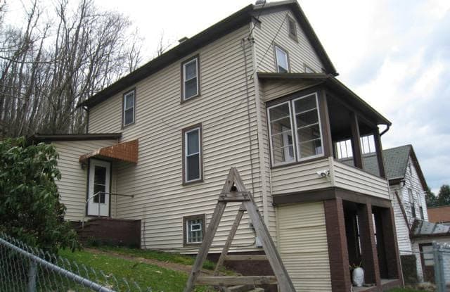 1112 Angler Place - 1112 Angler Place, Cambria County, PA 15906