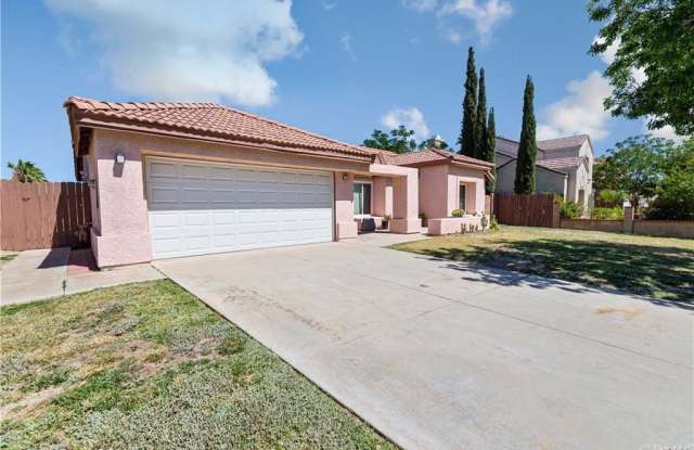 1541 Bengal Ct Gallery 3