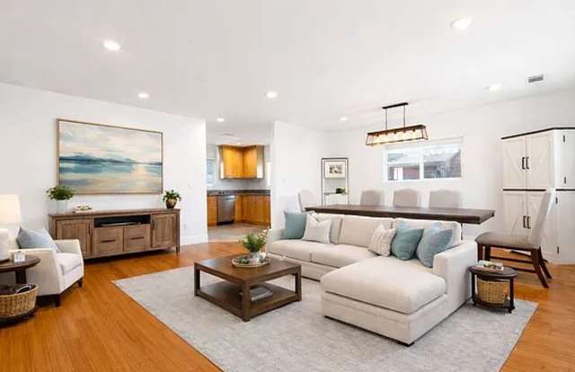 3653 4th Avenue photos photos